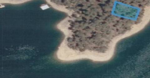 Terreno com acesso ao rio