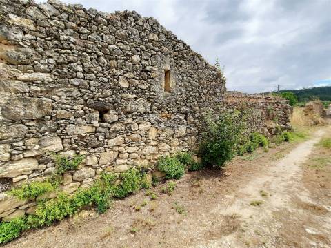 Moradia T3 Venda em Areias e Pias,Ferreira do Zêzere