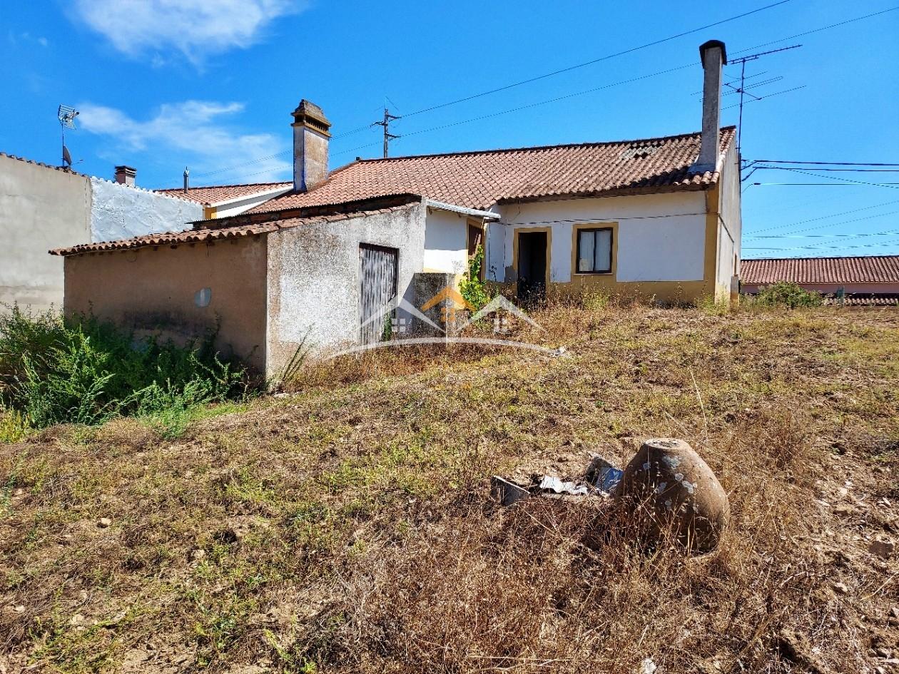 Moradia T3 Venda em São Pedro de Tomar,Tomar