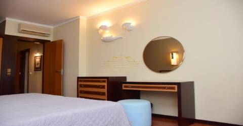 Apartamento em empreendimento turístico com todas as valências