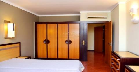 Apartamento em empreendimento turístico com todas as valências