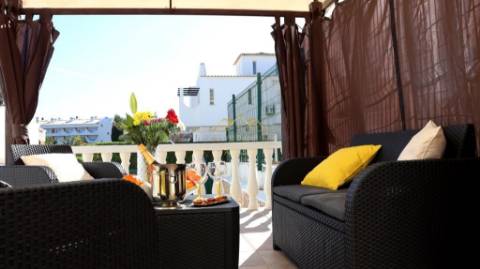 Villa V4 Girassol com piscina privada- Albufeira