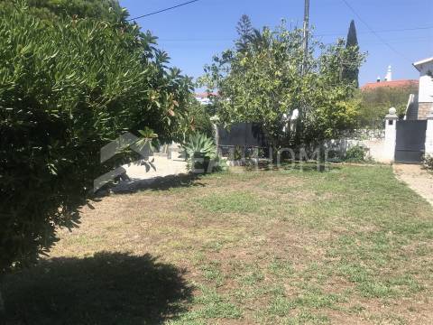 Moradia Isolada T4 Venda em Quarteira,Loulé