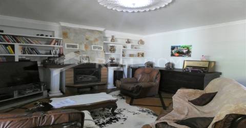 Moradia Isolada T4+1 Venda em Albufeira e Olhos de Água,Albufeira