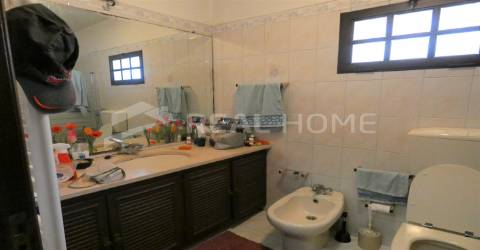 Moradia Isolada T4+1 Venda em Albufeira e Olhos de Água,Albufeira