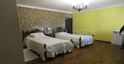 Moradia Isolada T4+1 Venda em Albufeira e Olhos de Água,Albufeira