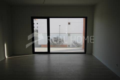 Apartamento T3 Venda em Quelfes,Olhão