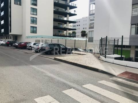 Loja  Venda em Quarteira,Loulé