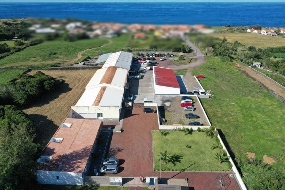 Armazém  Venda em Fenais da Luz,Ponta Delgada