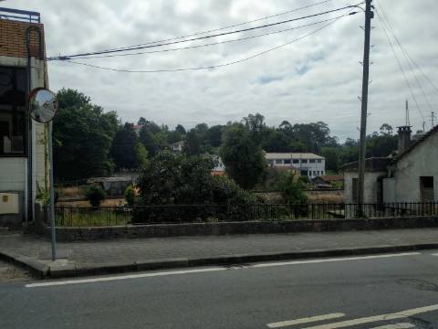 Moradia para Restaurar T5 Venda em Vila de Cucujães,Oliveira de Azeméis