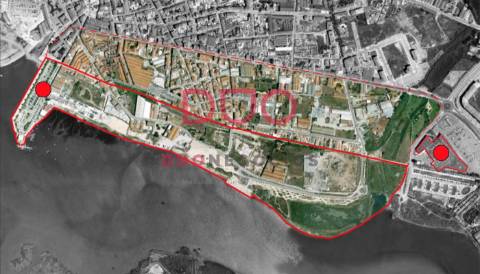 Armazém  Venda em Montijo e Afonsoeiro,Montijo