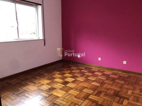 Moradia em Banda T2+1 Venda em Nogueira, Fraião e Lamaçães,Braga