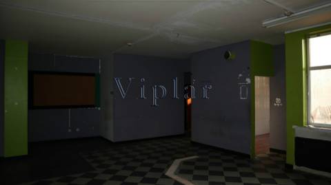 Loja com 132 m² - Porto - Valongo (Ermesinde)