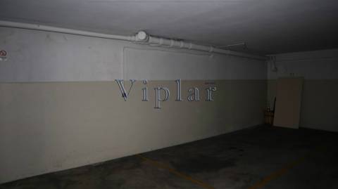 Loja com 132 m² - Porto - Valongo (Ermesinde)