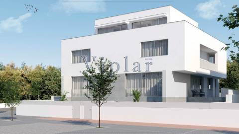 Lote de terreno -  Moradias 3 pisos - Maia