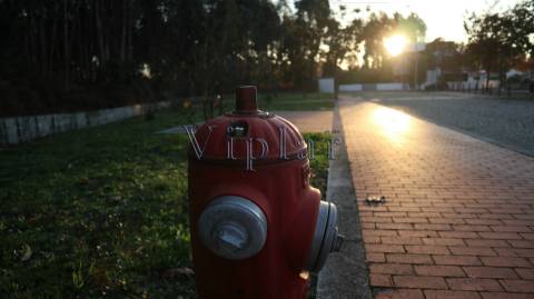 Lote de terreno -  Moradias 3 pisos - Maia