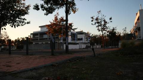 Lote de terreno -  Moradias 3 pisos - Maia