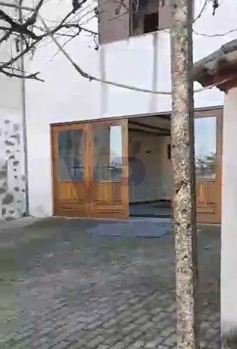 Quinta c/ Moradia T5 triplex - Roriz (Santo Tirso)