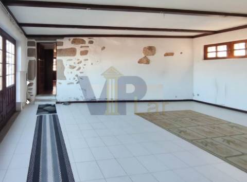 Quinta c/ Moradia T5 triplex - Roriz (Santo Tirso)