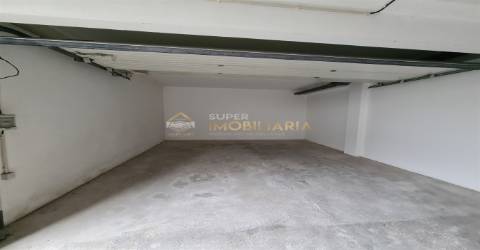 Garagem fechada com 34m2 em Fafe