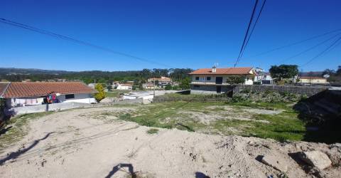 Terreno Para Construção  Venda em Estorãos,Fafe