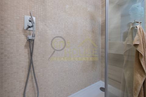 Apartamento T3 com garagem box para 2 carros na Quinta das Marianas, Parede