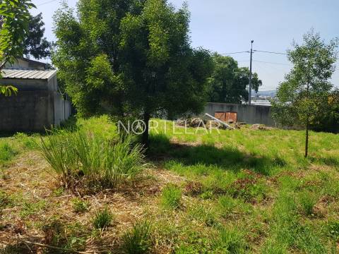 Lote de terreno no Trofa