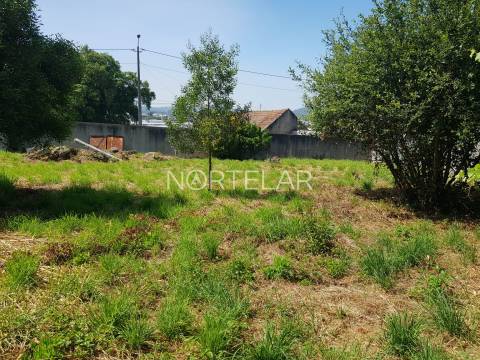 Lote de terreno no Trofa