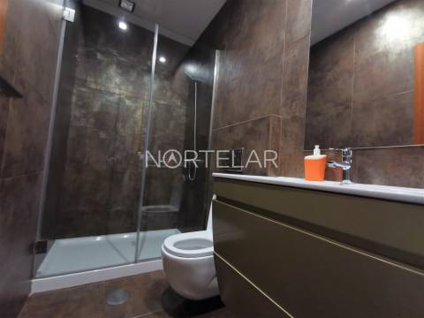 Moradia T4 no centro da cidade da Póvoa de Varzim