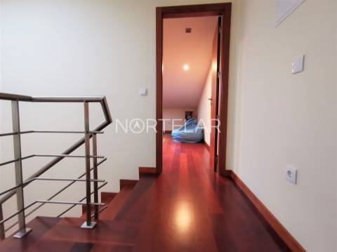 Moradia T4 no centro da cidade da Póvoa de Varzim