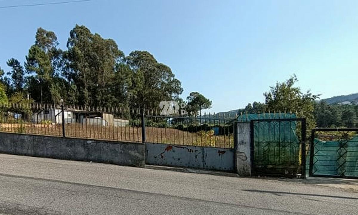 Lote terreno - Guidões