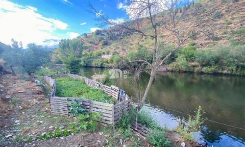 Terreno 12.600m² - Santo Aleixo