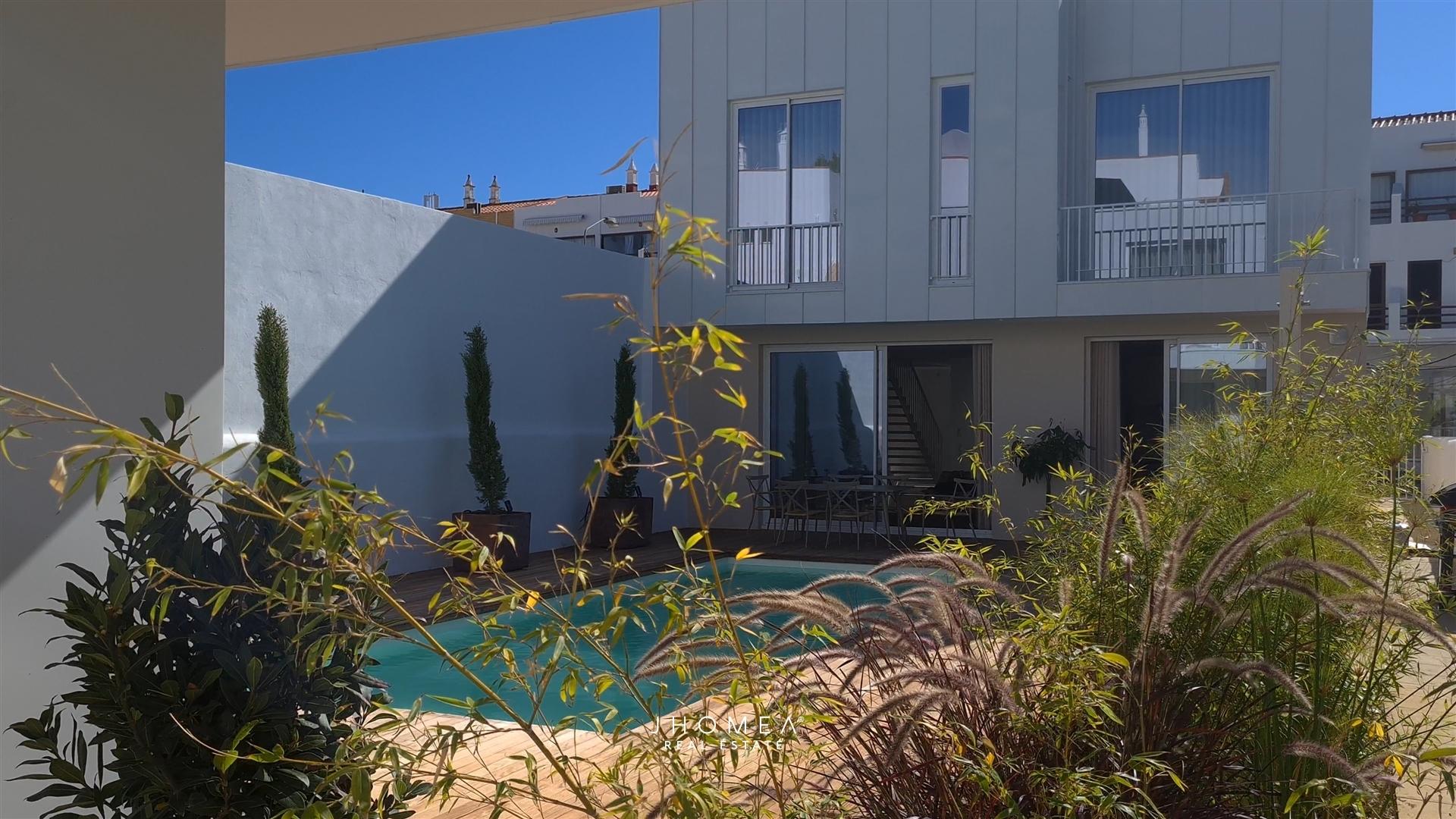 Boutique Hotel com 7 suites para venda -  Cabanas de Tavira