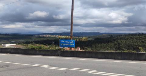 Terreno C/ 2 Frentes em Canedo