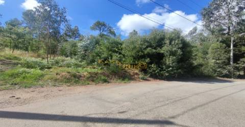 Terreno c/ 3 Frentes em Canedo