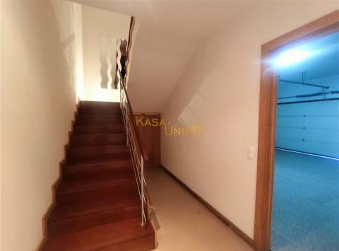 Moradia T3 Remodelada