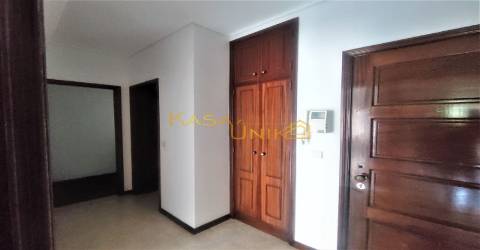 Apartamento T2 Junto ao Gaia Shopping