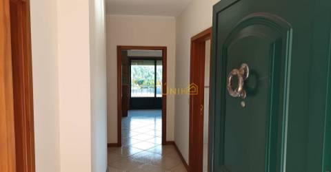 Apartamento T2 em S. Roque