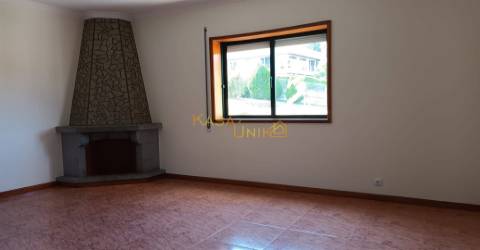 Apartamento T2 em S. Roque
