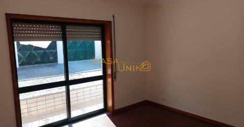 Apartamento T2 em S. Roque