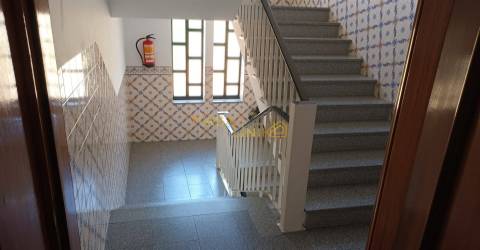 Apartamento T2 em S. Roque