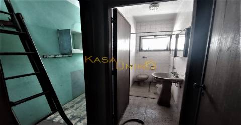 Casa P/ Restauro em Caldas de S. Jorge