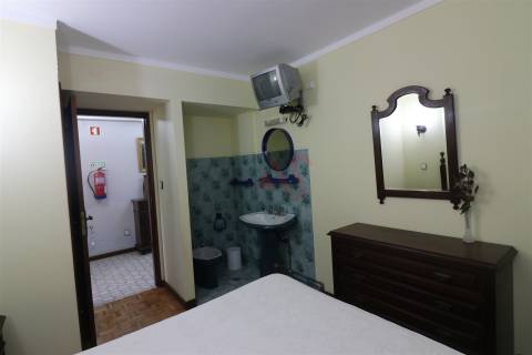 Moradia para Alojamento Local na Vila de Caldelas,  Amares