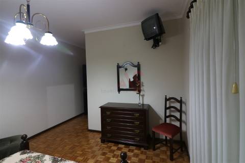 Moradia para Alojamento Local na Vila de Caldelas,  Amares