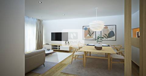 Apartamento T3 com Terraço e Box , no Centro da Cidade da Maia