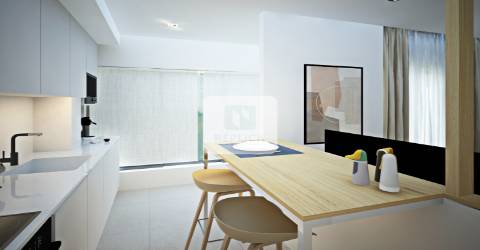 Apartamento T3 com Varanda e Box, no Centro da Cidade da Maia