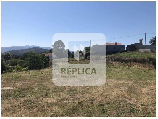 Lote de Terreno  Venda em Penafiel,Penafiel