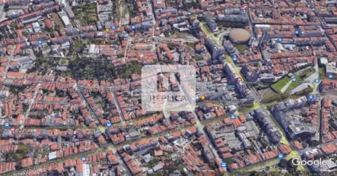 Moradia em ruína em Cedofeita, Porto