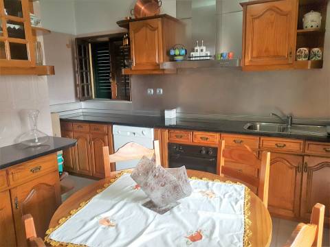 Moradia  Venda em Barcelos, Vila Boa e Vila Frescainha (São Martinho e São Pedro),Barcelos