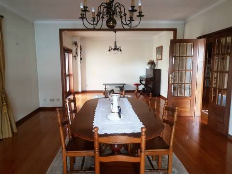 Moradia  Venda em Barcelos, Vila Boa e Vila Frescainha (São Martinho e São Pedro),Barcelos